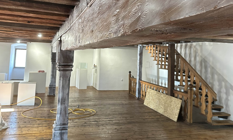 Chemická tlaková injektáž historického zdiva